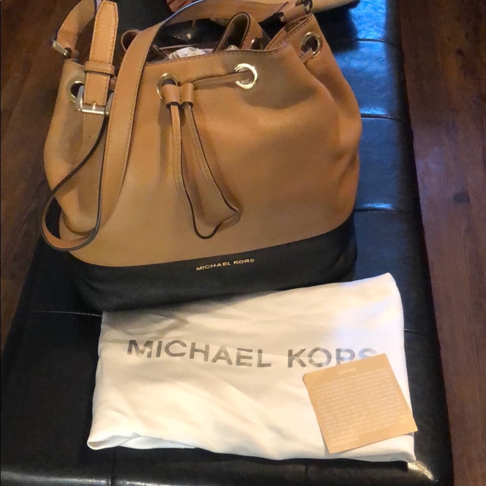 Leather Drawstring Shoulder Bag